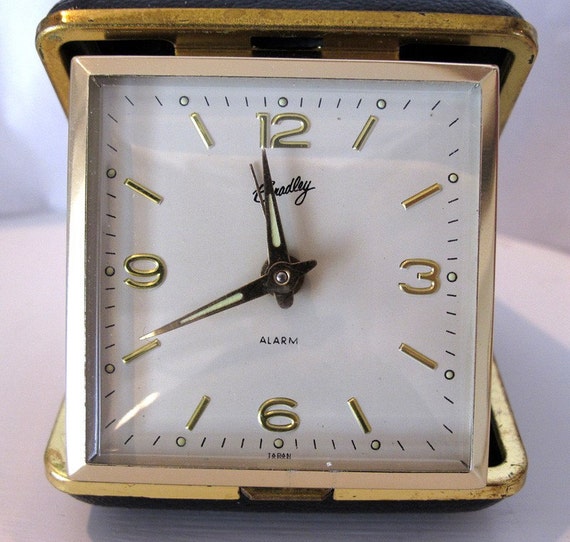 bradley travel alarm clock