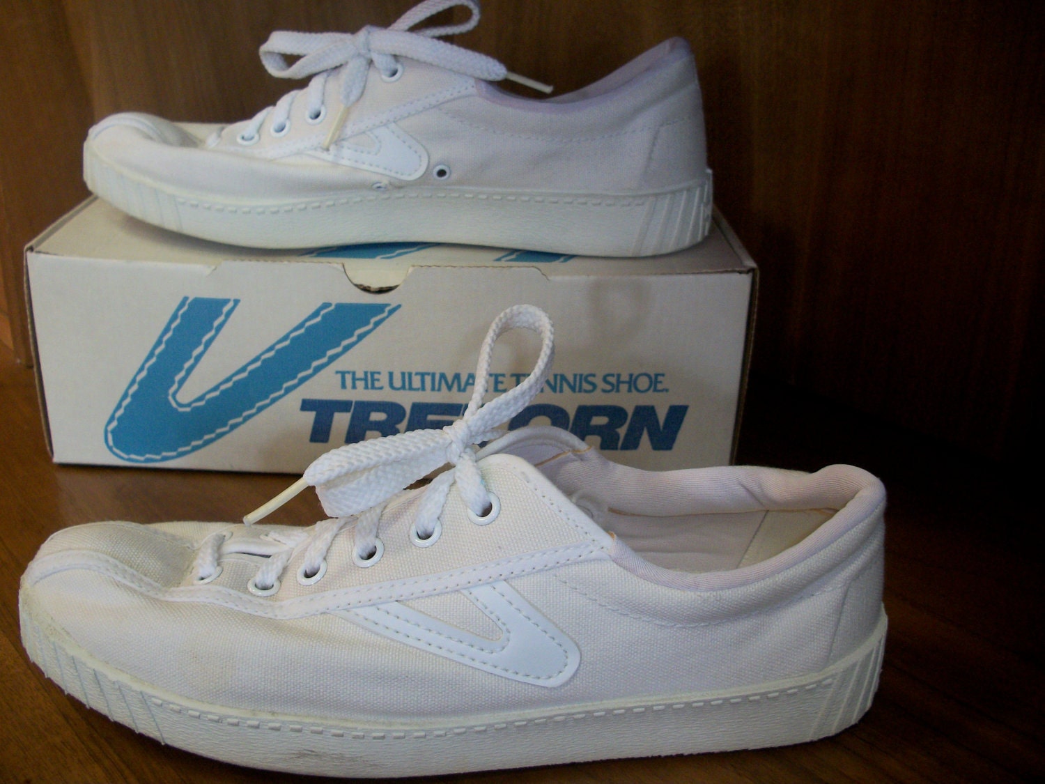 1980s Tretorn Nylite White Canvas Tennis Shoes 4133