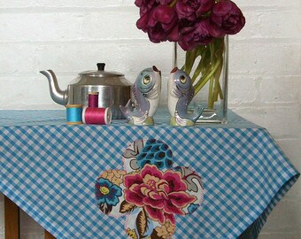 chinese pleasure garden gingham picnic tablecloth