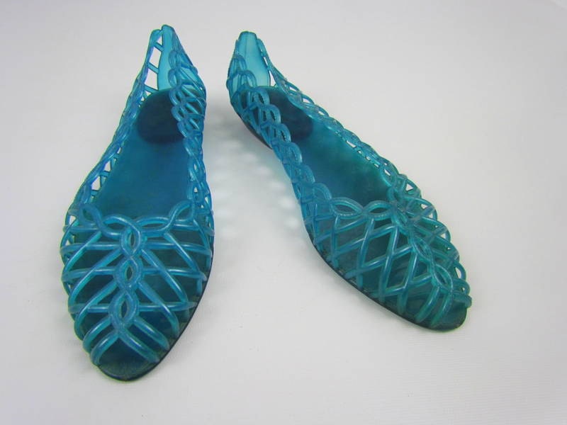 Vintage 80s Jelly Shoes | Jelly shoes, 1980s fashion, Jelly shoes fashion