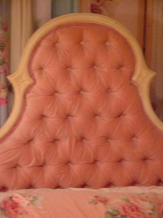 Vintage Pink Velvet Tufted Headboard Bed Romantic Old