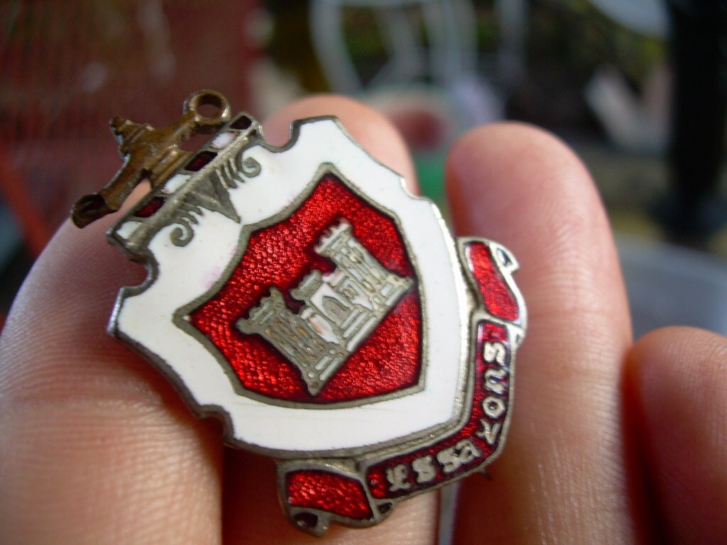 Translate nageons from french picture