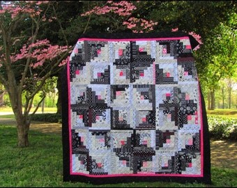 MADE TO ORDER Wonky Log Cabin Star Quilt