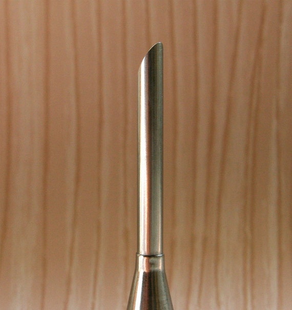 Bismarck Pastry Tip to Fill Cupcakes and Pastries