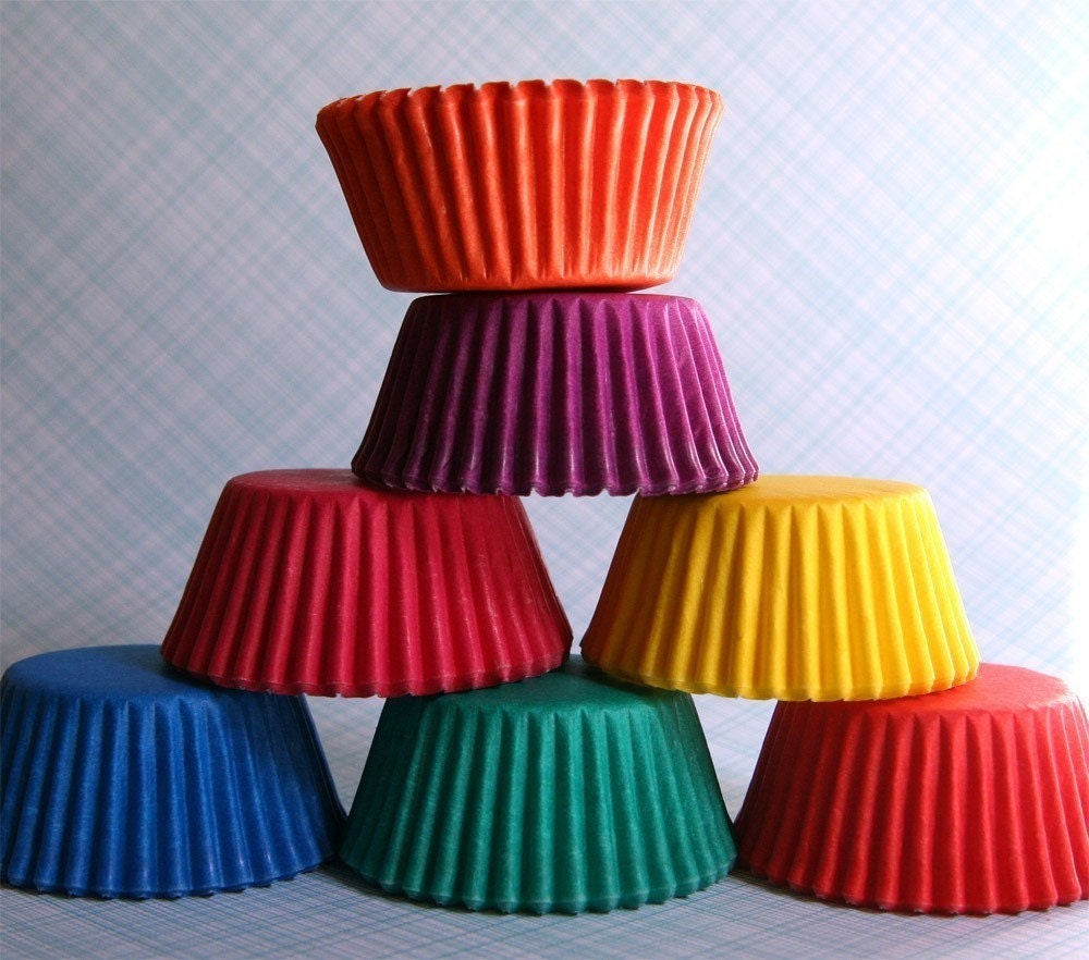 MINI Rainbow Cupcake Liners 70