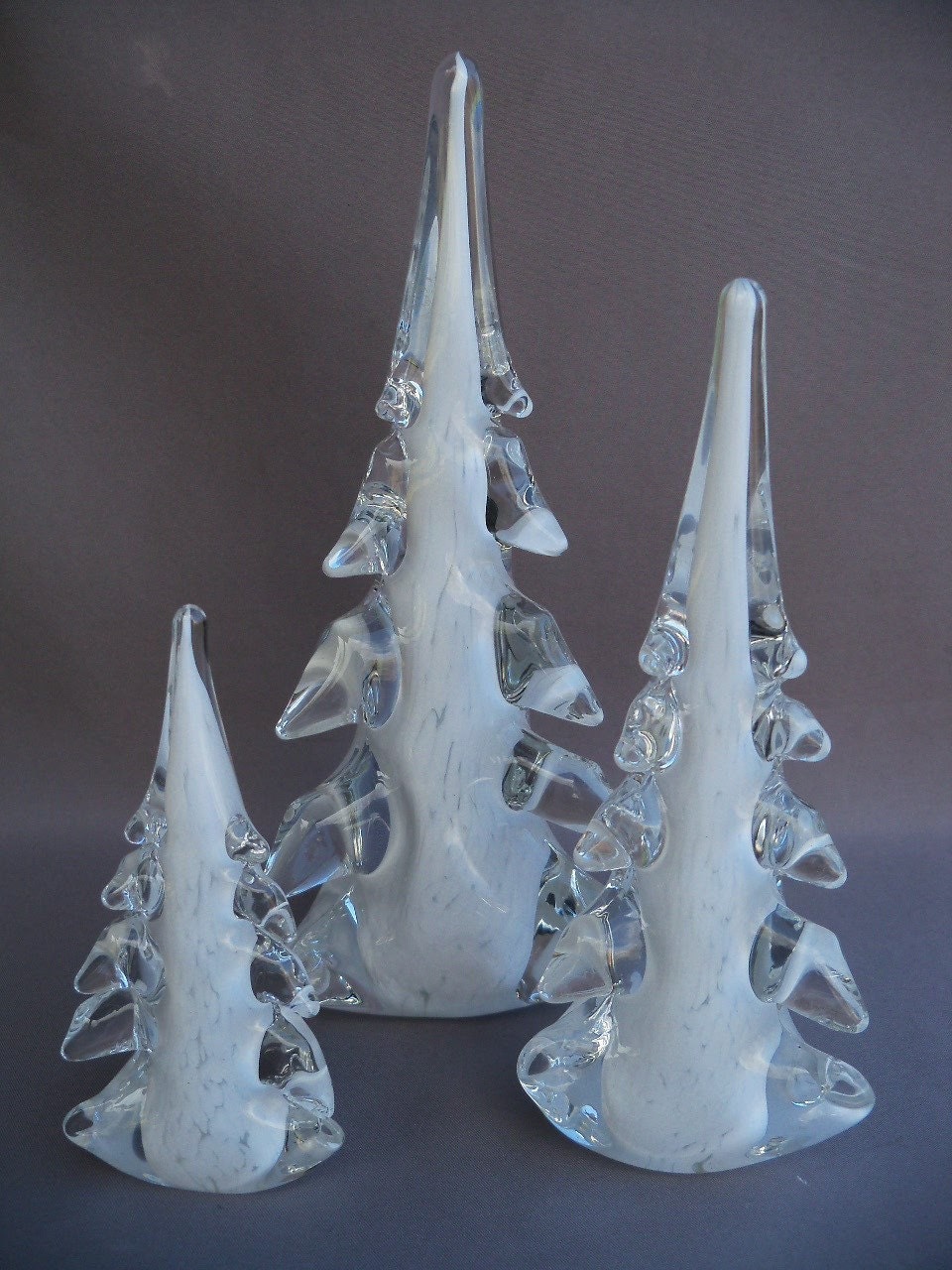 Hand Blown Art Glass Christmas Trees Set Of 3 7528