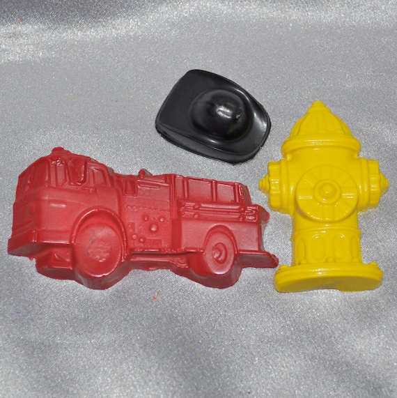 Recycled Crayons 8 Fire Truck,8 Firemen Hats Shaped, 8 Fire Hydrant Crayons