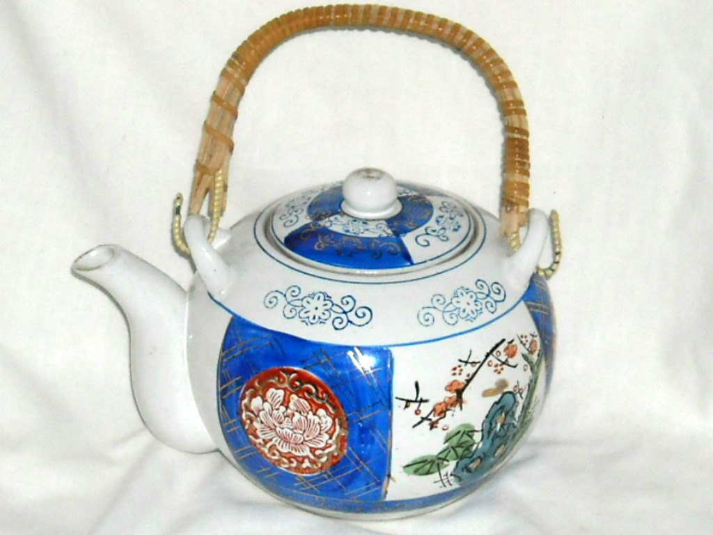 Vintage Teapot Soup Bowls Imari Japanese Soup by MyVintageNeighbor