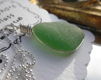 Hunter Green Jewel Necklace Lake Erie by cassieandpete on Etsy