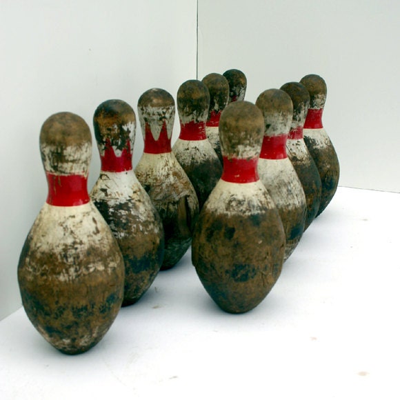 Vintage Duck Pin Bowling Set / Wood Bowling Pins