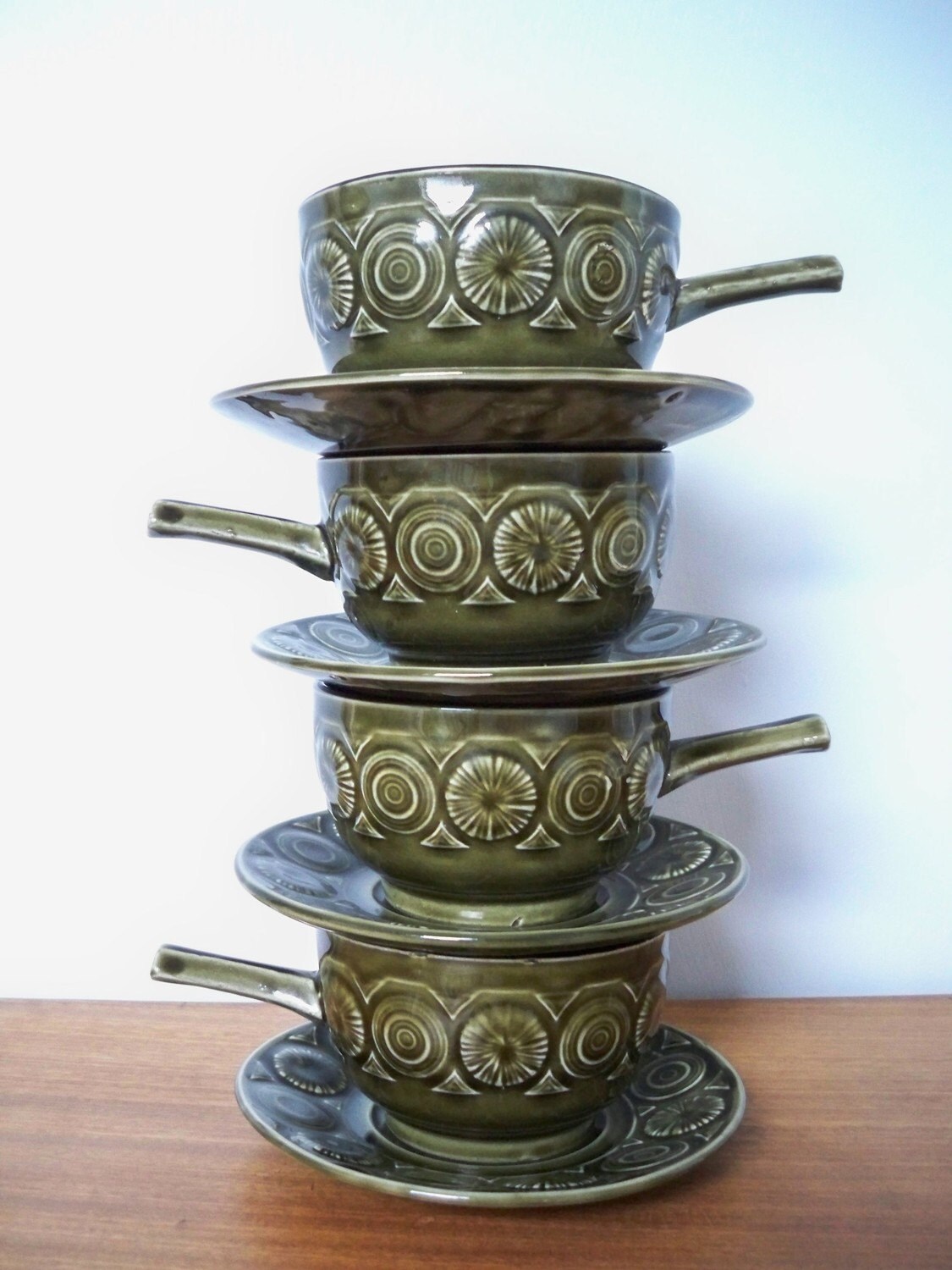 Vintage 1970s TAMS English Olive Green Handled Soup Bowls with
