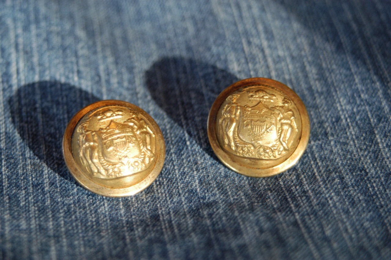 Civil War uniform brass buttons state of WI