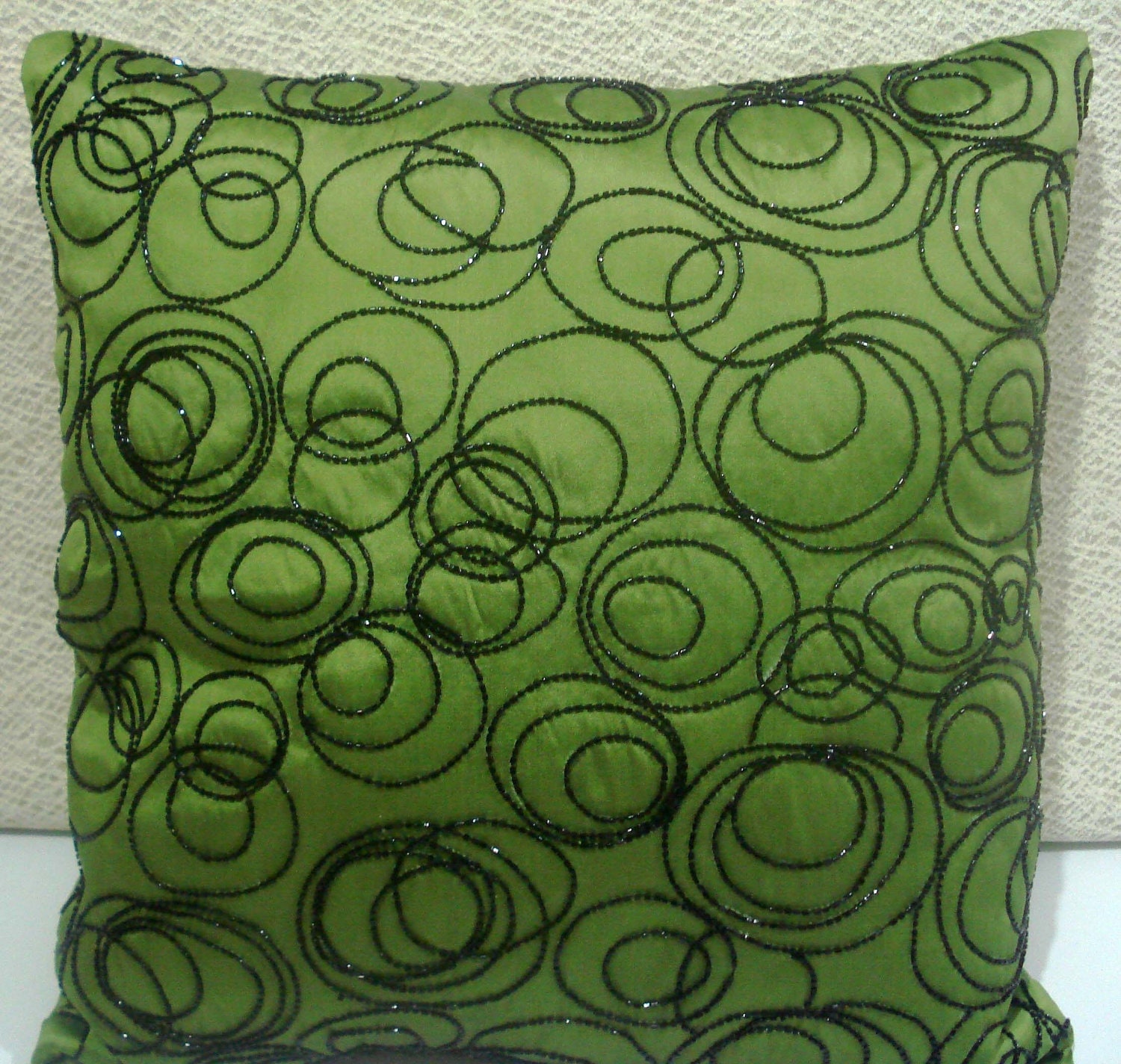 decorative pillow in green /black funky circle taffeta cushion