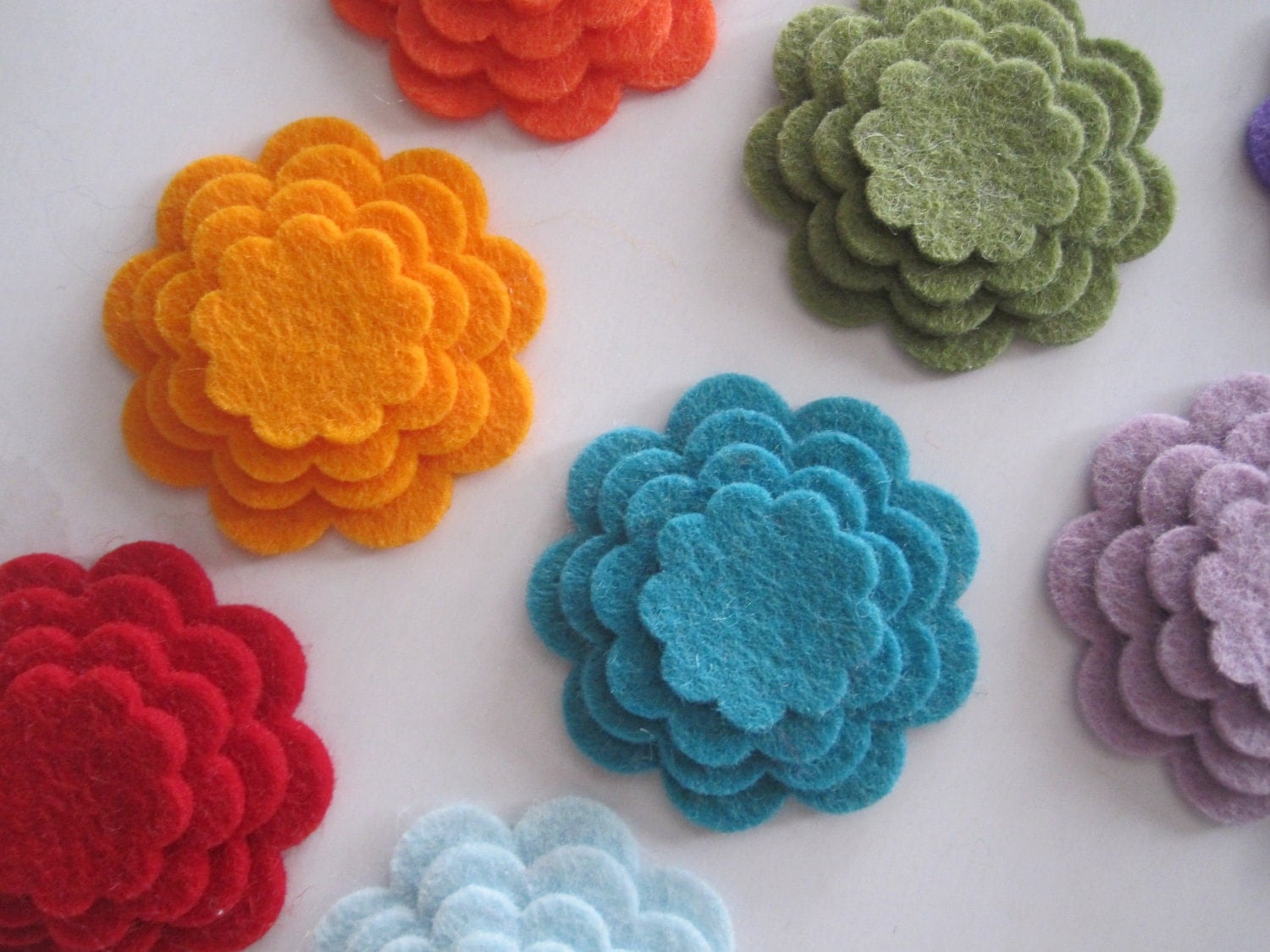 Scalloped Wool Felt Flowers-You Choose Colors-25 Flowers100