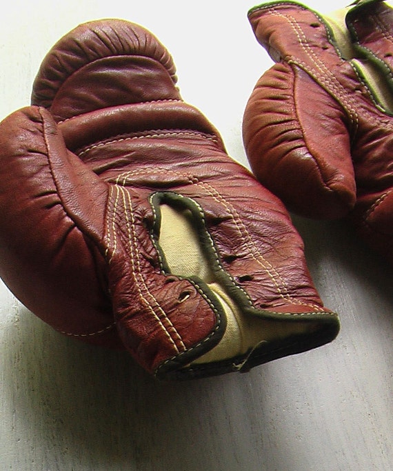 Vintage Boxing Glove 96