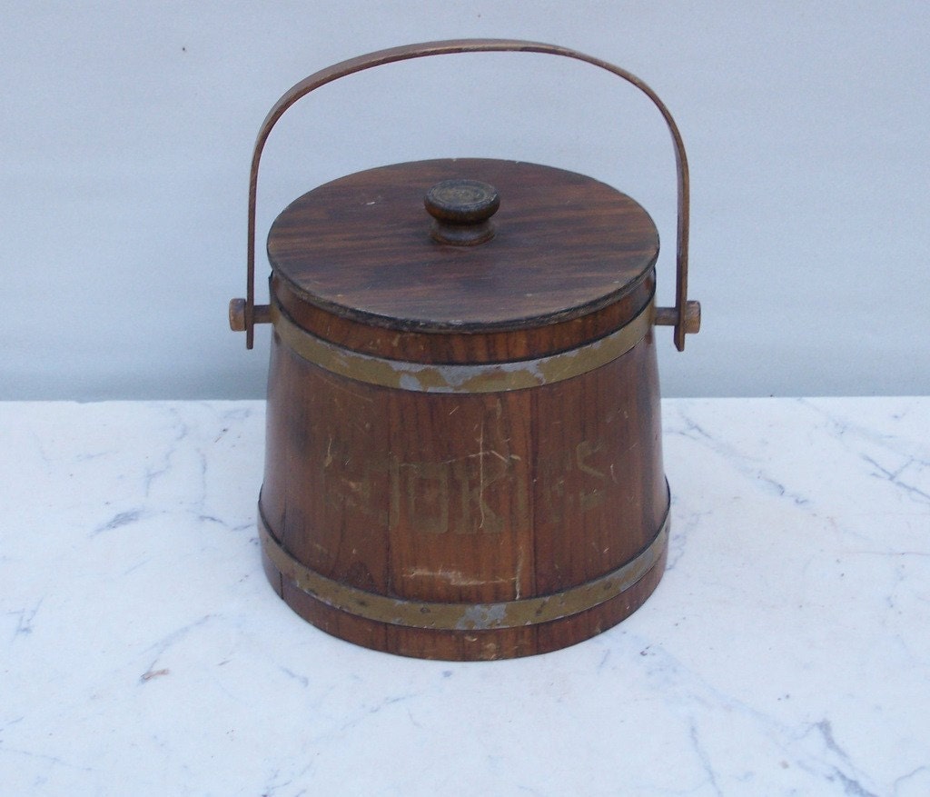 Basketville Wooden Cookie Bucket