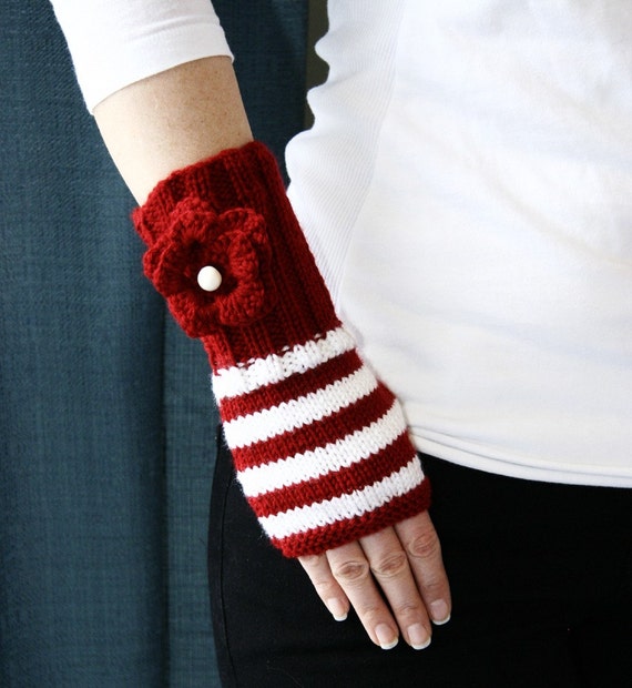Red and white striped fingerless gloves