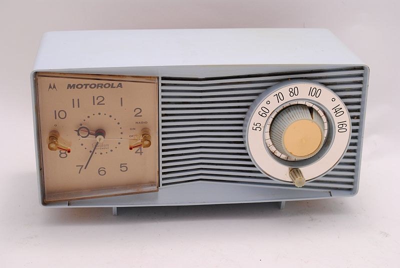 Vintage Clock Radio Motorola Baby Blue