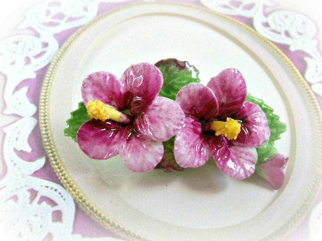 Vintage Denton bone china burgundy pink hibiscus flower pin