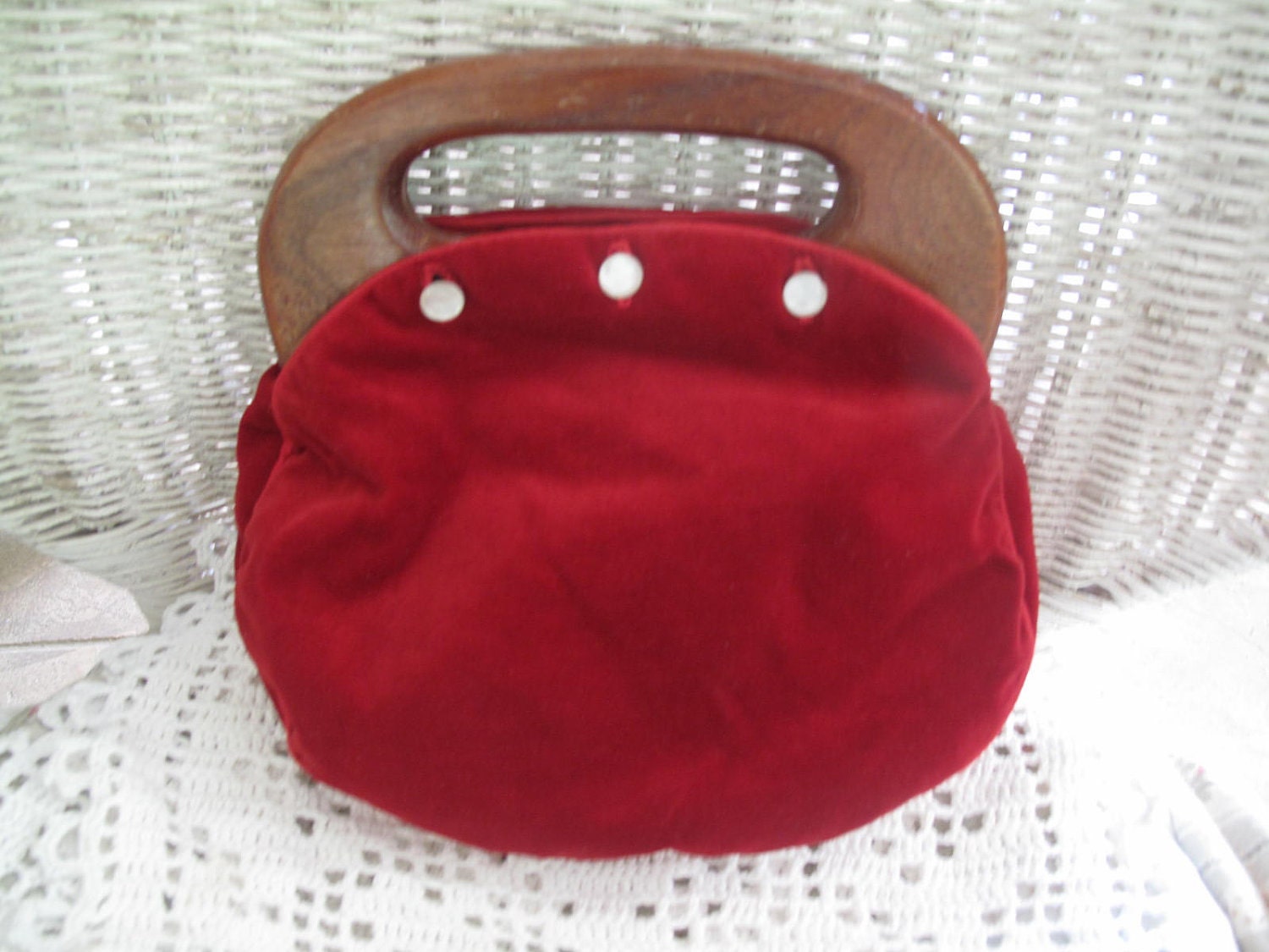Changeable Wooden Handle Purse with Button on Covers