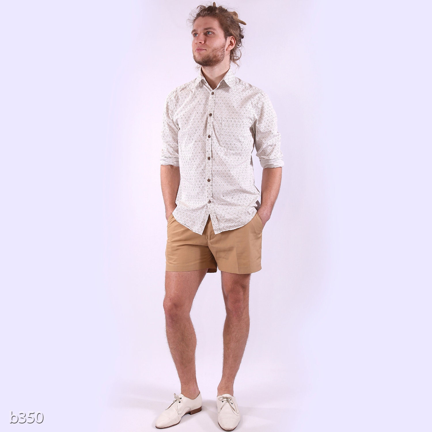 Vintage Mens Shorts Beige / Camel Safari Shorts / Small