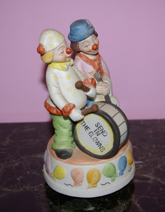 Musical Clown Figurine Plays Send in the Clowns Vintage