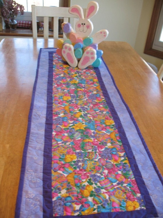 Quilted Easter Table Runner