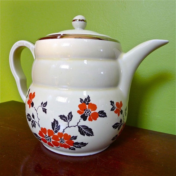 SALE Vintage Hall Teapot Red Poppy Radiance