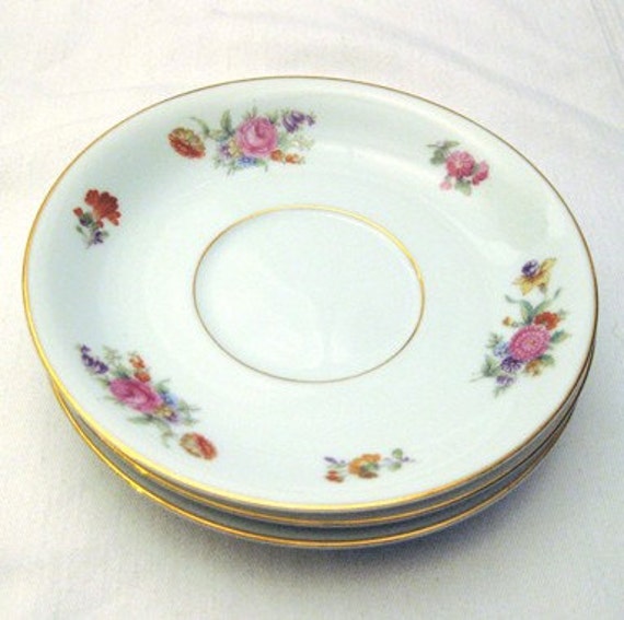 Vintage Noritake Made In Occupied Japan Saucers DRESALA 3