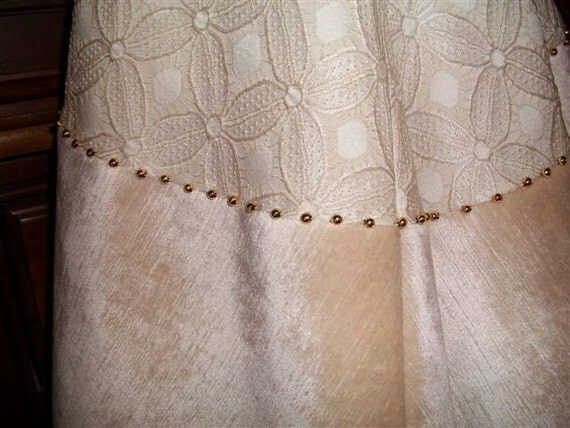 shimmering winter white velvet christmas tree skirt shimmering winter white velvet christmas tree skirt