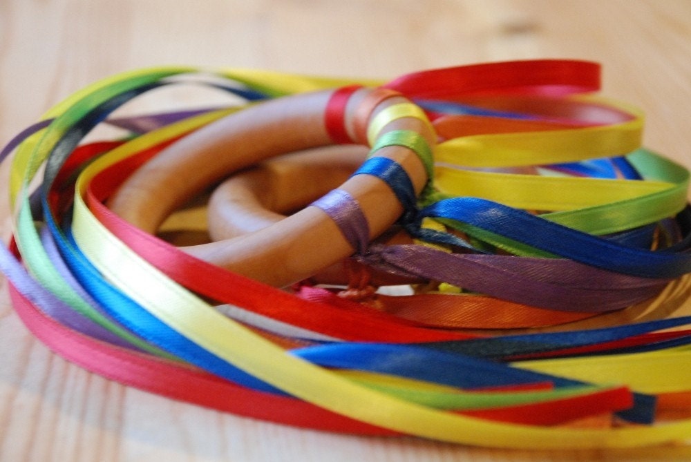 Dancing Ribbon Rings by greenbaboondesigns on Etsy