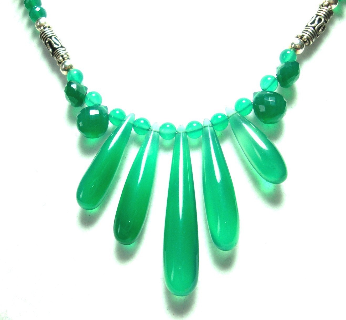 Emerald Green Onyx Luminescent Cleopatra Necklace with