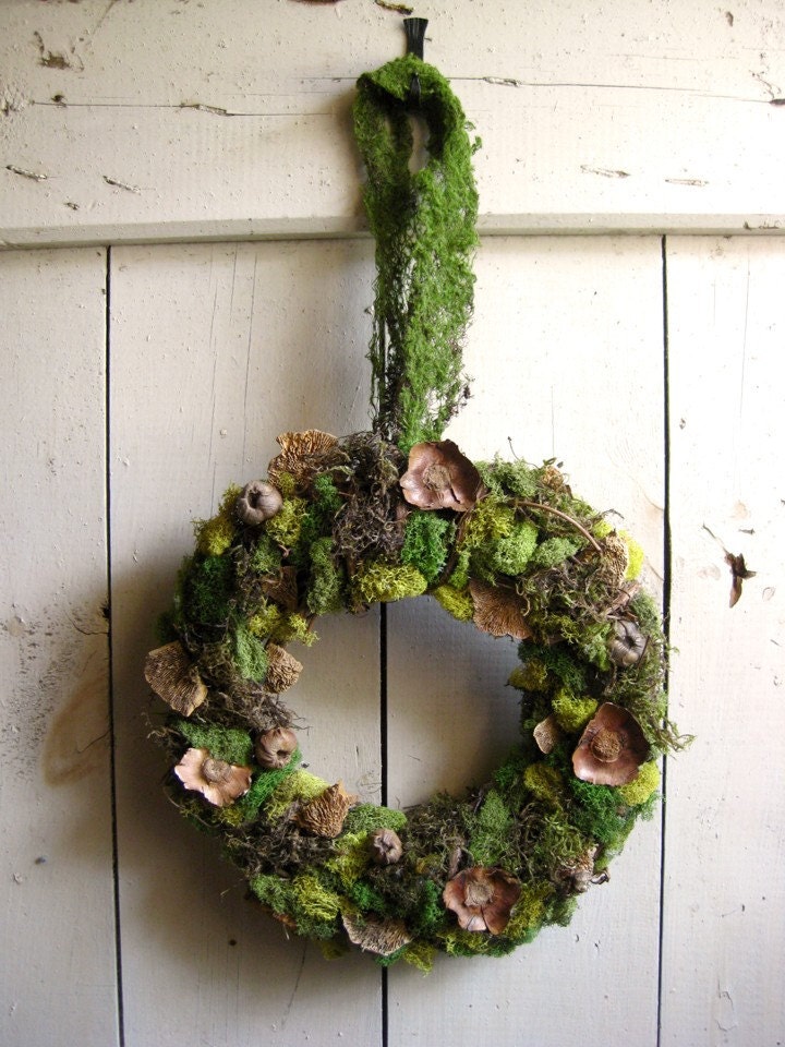 Garden Moss Wreath