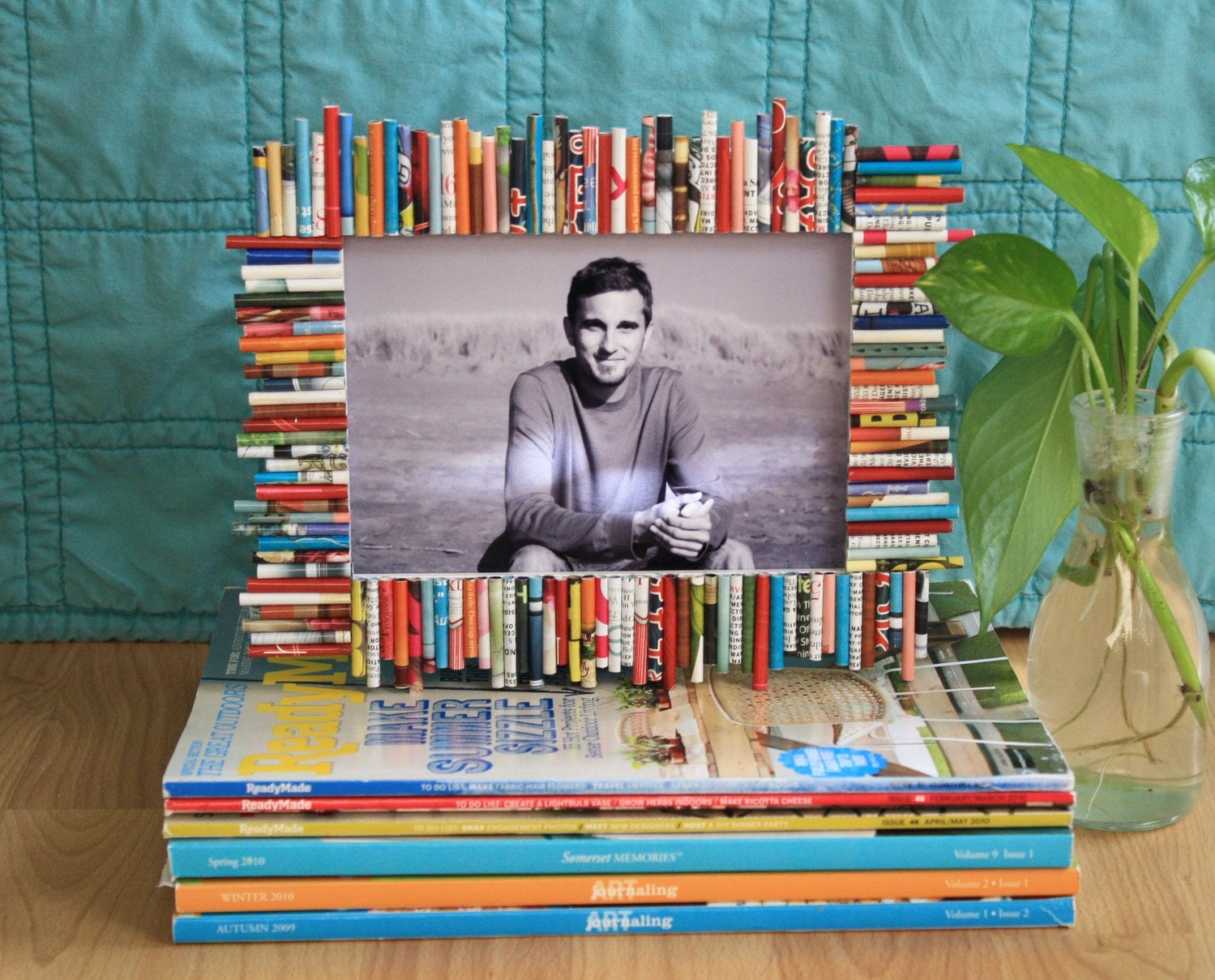 Recycled Magazine Frame 5 x 7