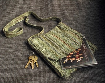 Green Handwoven Bag, TB 101