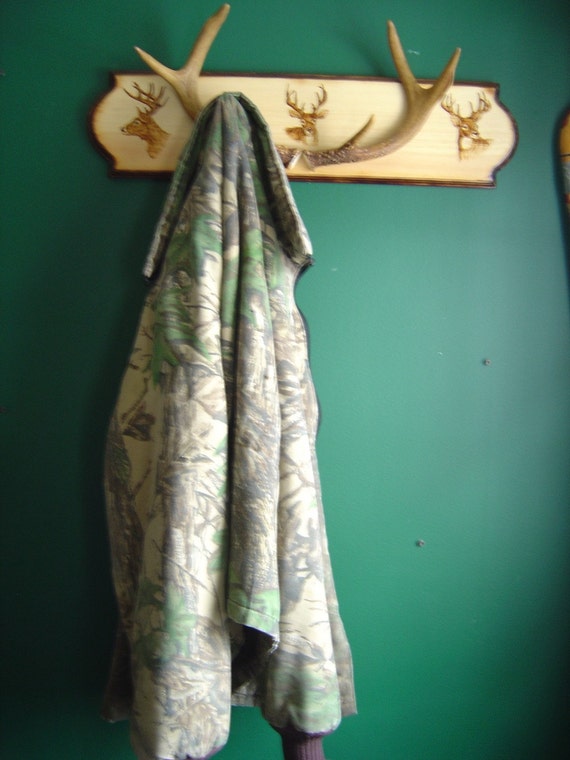 Items similar to Authentic Deer Antler Coat Rack 2 Antlers wood