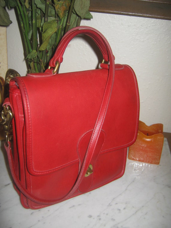 Vintage Coach Red Leather Station Shoulderbag Handbag Retro