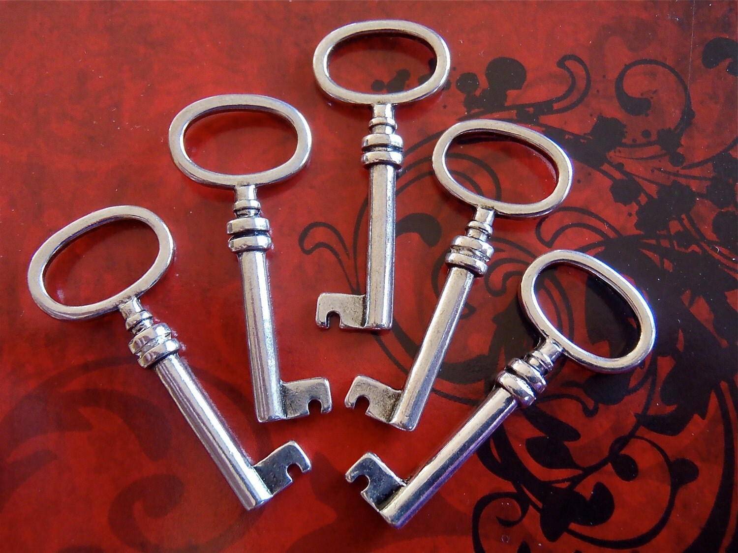 15 Antique Silver Keys ASK