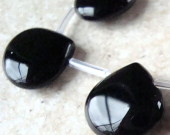 Onyx Beads 12 x 12mm Jet Black Smooth Heart Briolettes - 6 Pieces