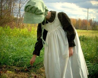 Pioneer Dress with Pinafore and Bonnet Sizes 2-12