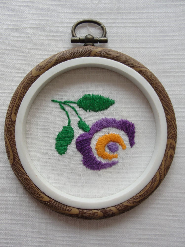 Items similar to 3 Small Round Embroidery Frames. 3.5 Inch Width on Etsy