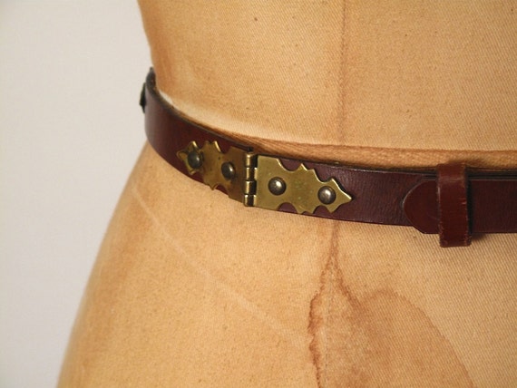 Vintage 60s 70s Leather Hinge Belt by RaleighVintage on Etsy