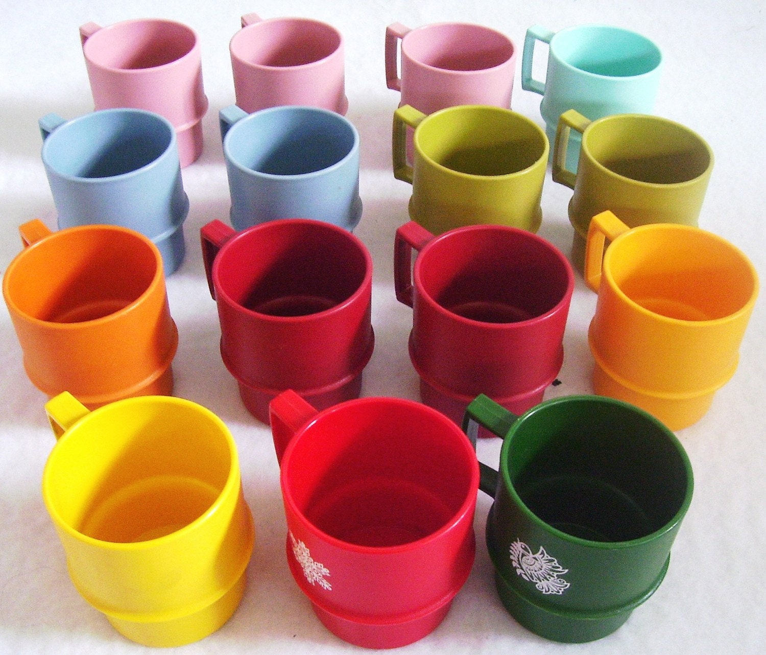 mug thermos tupperware