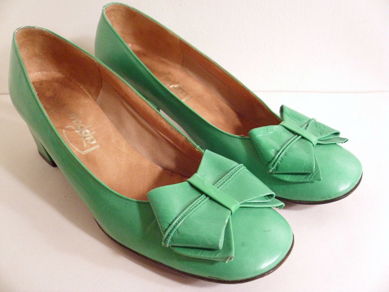 Vintage Green Leather Pappagallo Shoes 6 1/2 M