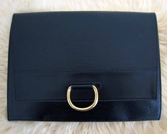 Items similar to Authentic LV LOUIS VUITTON EPI CLUTCH, VINTAGE Hard to find on Etsy