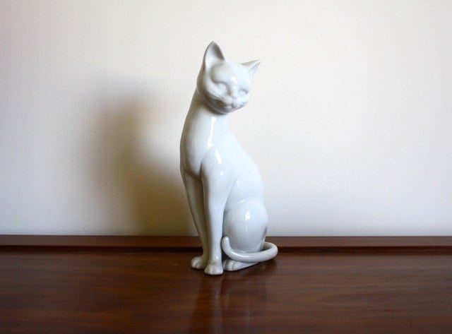 porcelain cat statues