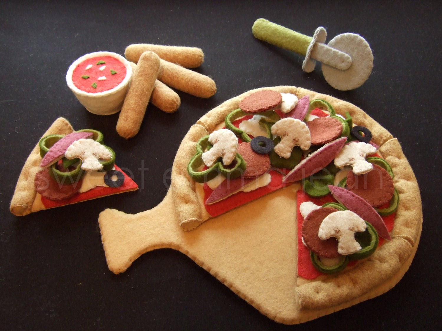 Felt Food Pattern Felt Pizza Party Set Pattern by sweetemmajean