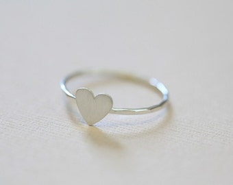 tiny heart ring - sterling silver dainty ring, rustic jewelry