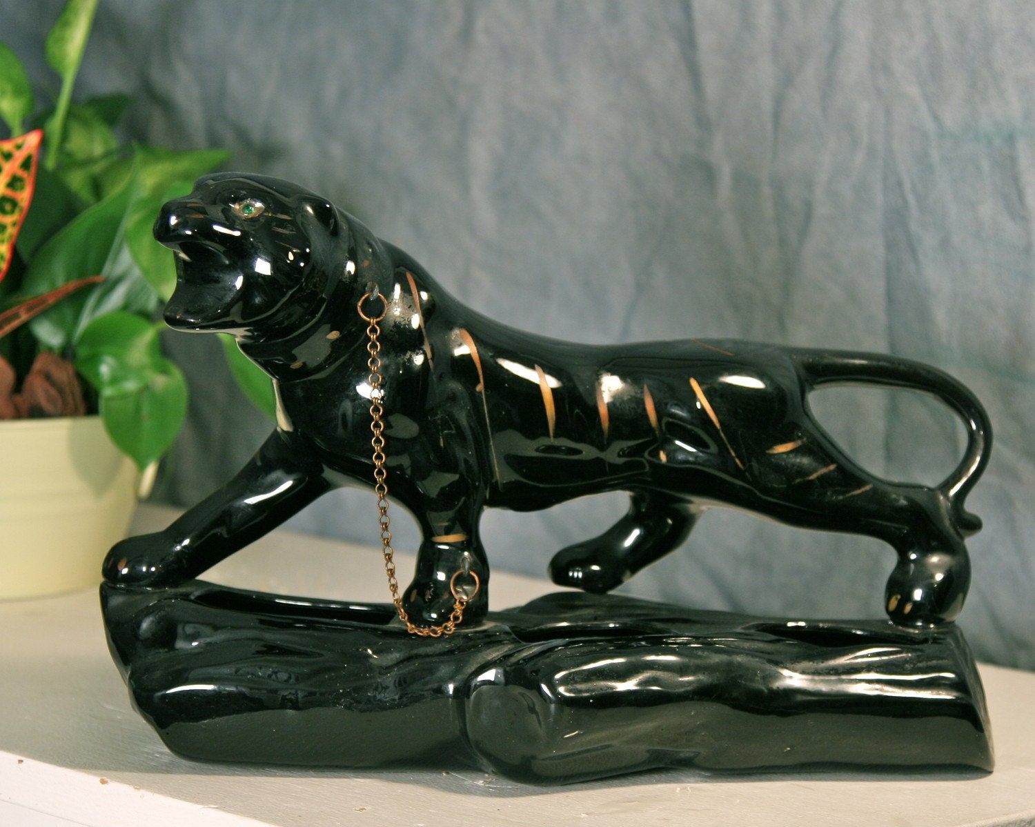 black panther ceramic sculpture