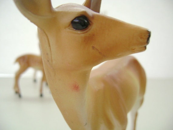 plastic deer figurines bulk